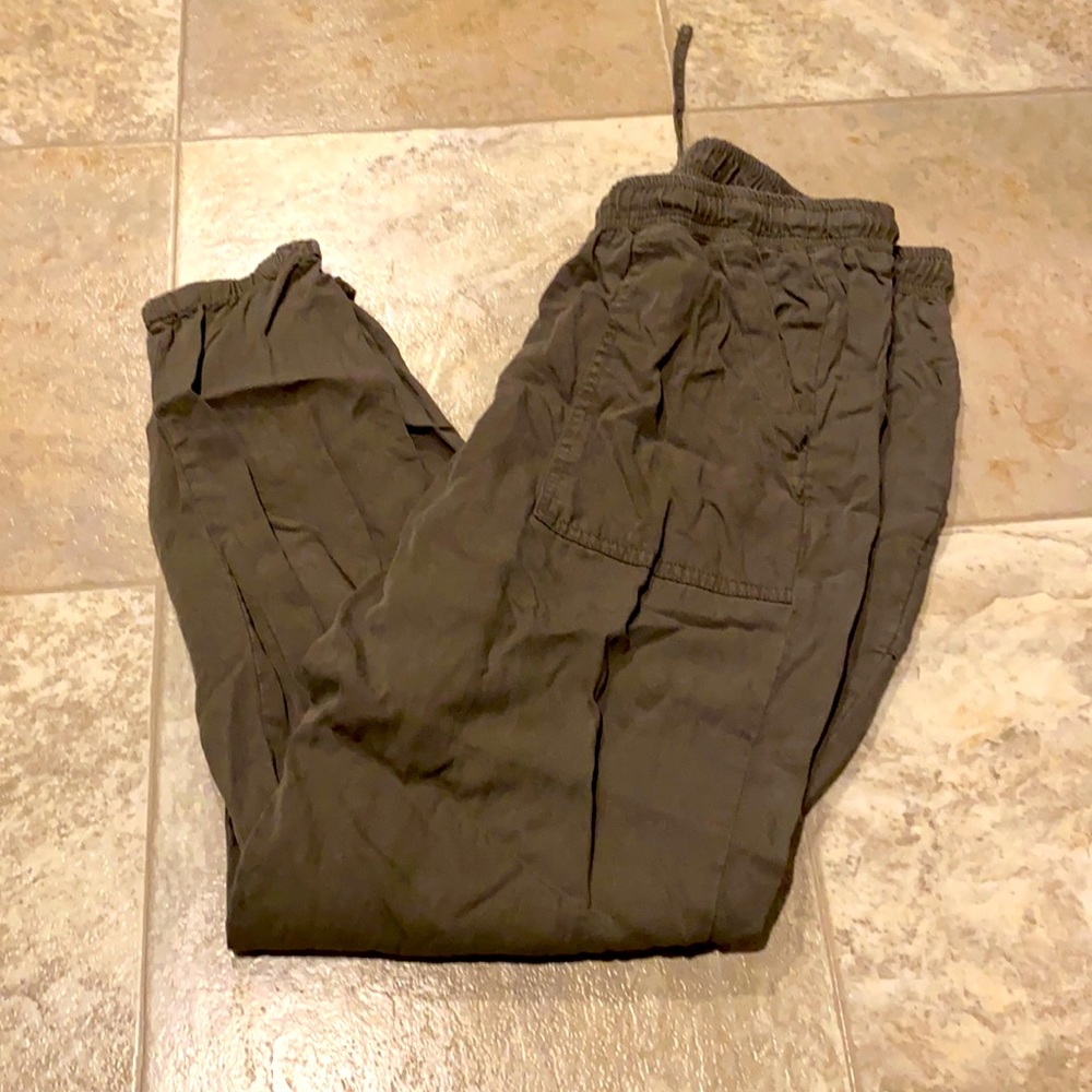 Carly jean linen cargo pant